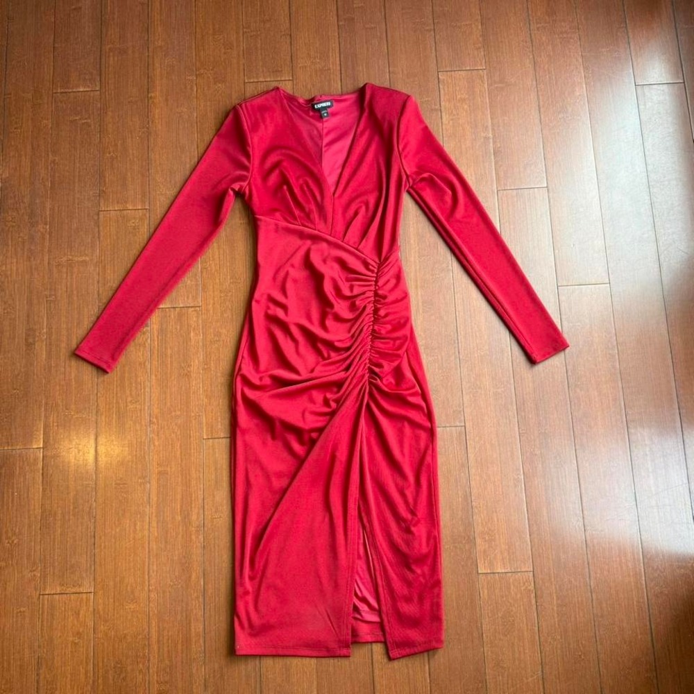 Express Red Ruched Bodycon Dress‎